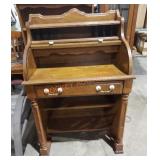 Roll top desk with light