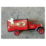 Ertl collectibles anheuser bush 1931 Hawkeye bank