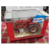 Die cast formally W400D tractor