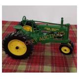 Die cast John deere tractor