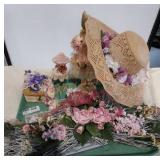 Tray lot misc floral decor