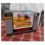 Spec cast die cast Oliver crawler/blade