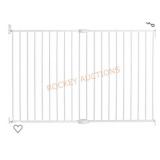Munchkin baby gate