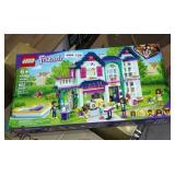 Lego friends Andreas family house