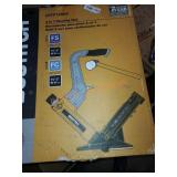 Bostitch 2 in 1 flooring tool
