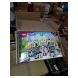 Lego friends heartlake city shopping mall