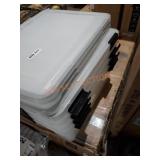 Storage totes