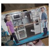 Melissa and Doug play kitchen