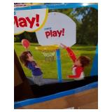 Stats play! Adjustable basketball set