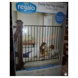 Regalo Safety Gate
