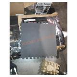 Interlocking mat Pieces