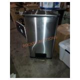 Air Step Garbage Can