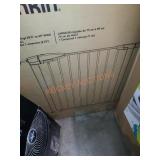 Munchkin safety gate