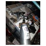 Husky Siphon Feed Detail Spray Gun