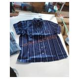 Universal thread dress shirt. Sz xs adult.