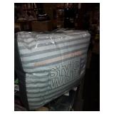 90x90 StyleWell Comforter