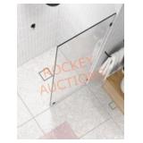 Shower Door/Wall