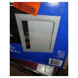 Everbilt Hinged Door