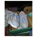 SURPRIZE by Stride Rite Toddler Size 8M Shoes