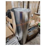 Roll of insulated bubble wrap