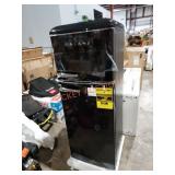 Galanz 10.0 cu. ft. Retro Top Freezer Refrigerator
