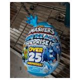 Zuru smashers Dino ice age surprise