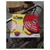 The lodge Cast Iron Dutch Oven