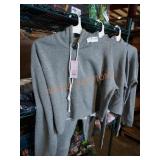 Wild fable crop pullover. Sz L adult. 3xthebid