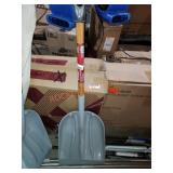 Husky 31" Poly Scoop Shovel
