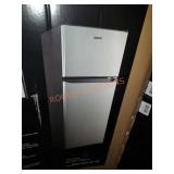 5ft Galanz Refrigerator