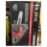 34.4 cc gas powered chainsaw