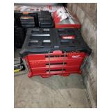 Milwaukee packout tool box