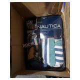 Nautica full/queen comforter set