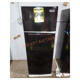 Magic Chef 7.3 Cu Ft Refrigerator
