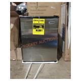Magic Chef 2.4 Cu Ft Refrigerator