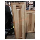 1 door wood Cabinet