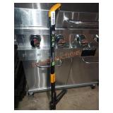 Fiskars Deluxe Stand-Up Weeder