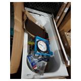 Bootz porcelain tub lot