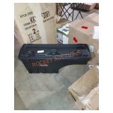 Swing case-keys in office