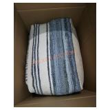 Le poud Woven seat / ottoman