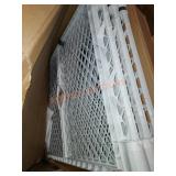 Super yard play yard