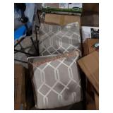 2 count dining chairs