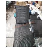 Outdoor lounge chair