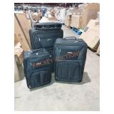 Rockland 4pc Luggage Set