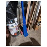 Vestil 5,000 lb. 6 ft. Long Steel Pry-Lever Bar