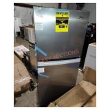 Magic chef refrigerator