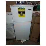 Magic Chef Refrigerator