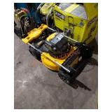 DEWALT 20V MAX 21.5" lawn mower