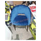 Lumisource Renee velvet dinning chair