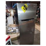 Magic Chef refrigerator 7.3 cu foot